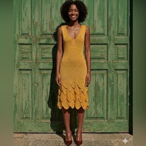 Sleeveless V-Neck Midi Dress with Scallop Hem in Mustard Yellow